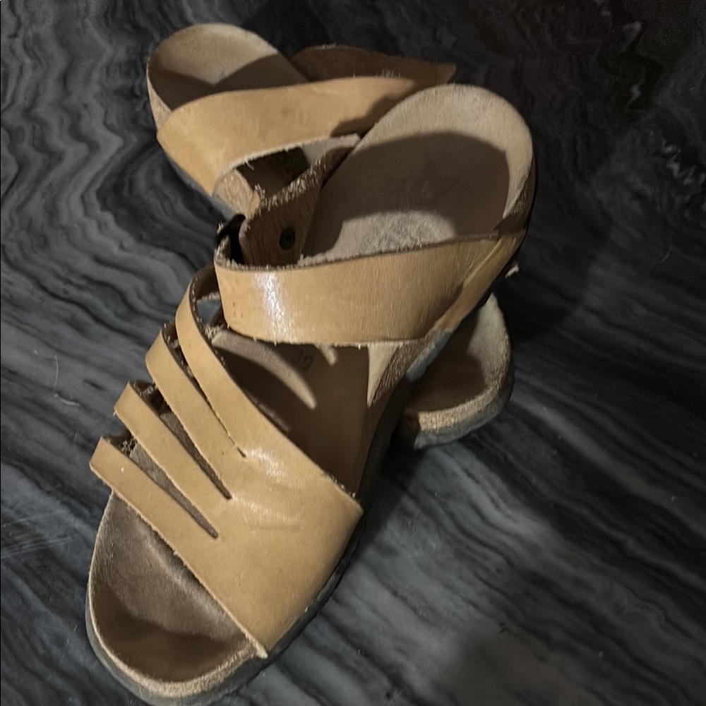 Mephisto Women's Tan Sandals